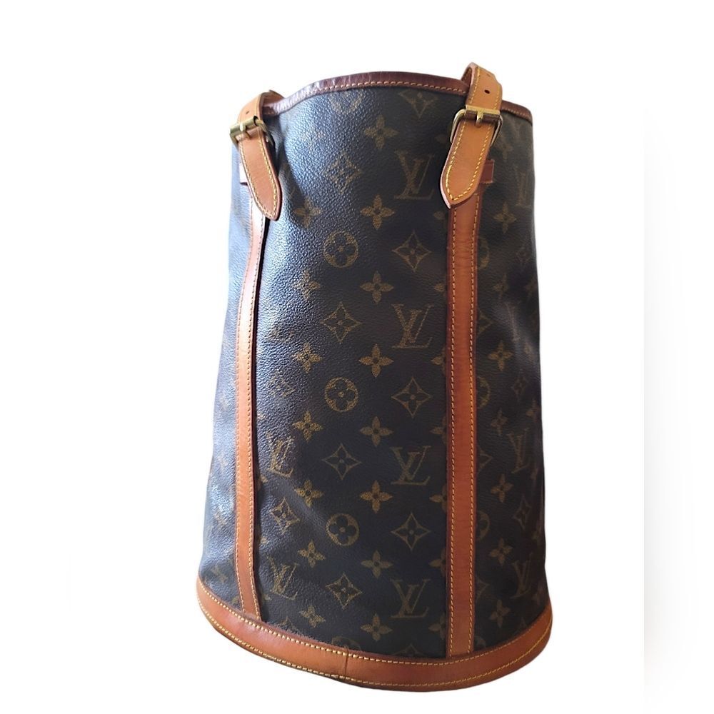 Louis Vuitton Vintage Leather Bucket Bag - AR1907 - Picture 2 of 8